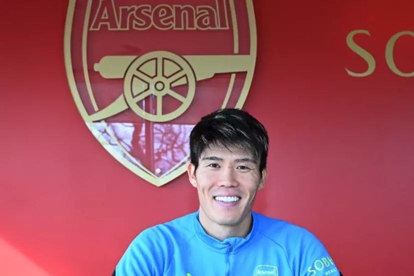 Oficjalnie: Tomiyasu podpisał nową umowę z Arsenalem